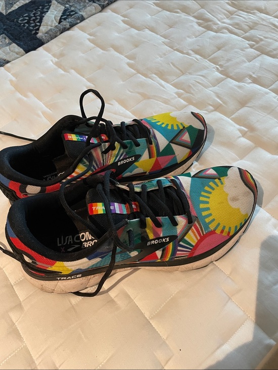 Brooks Shoes - Brooks women’s Rainbow Sneakers